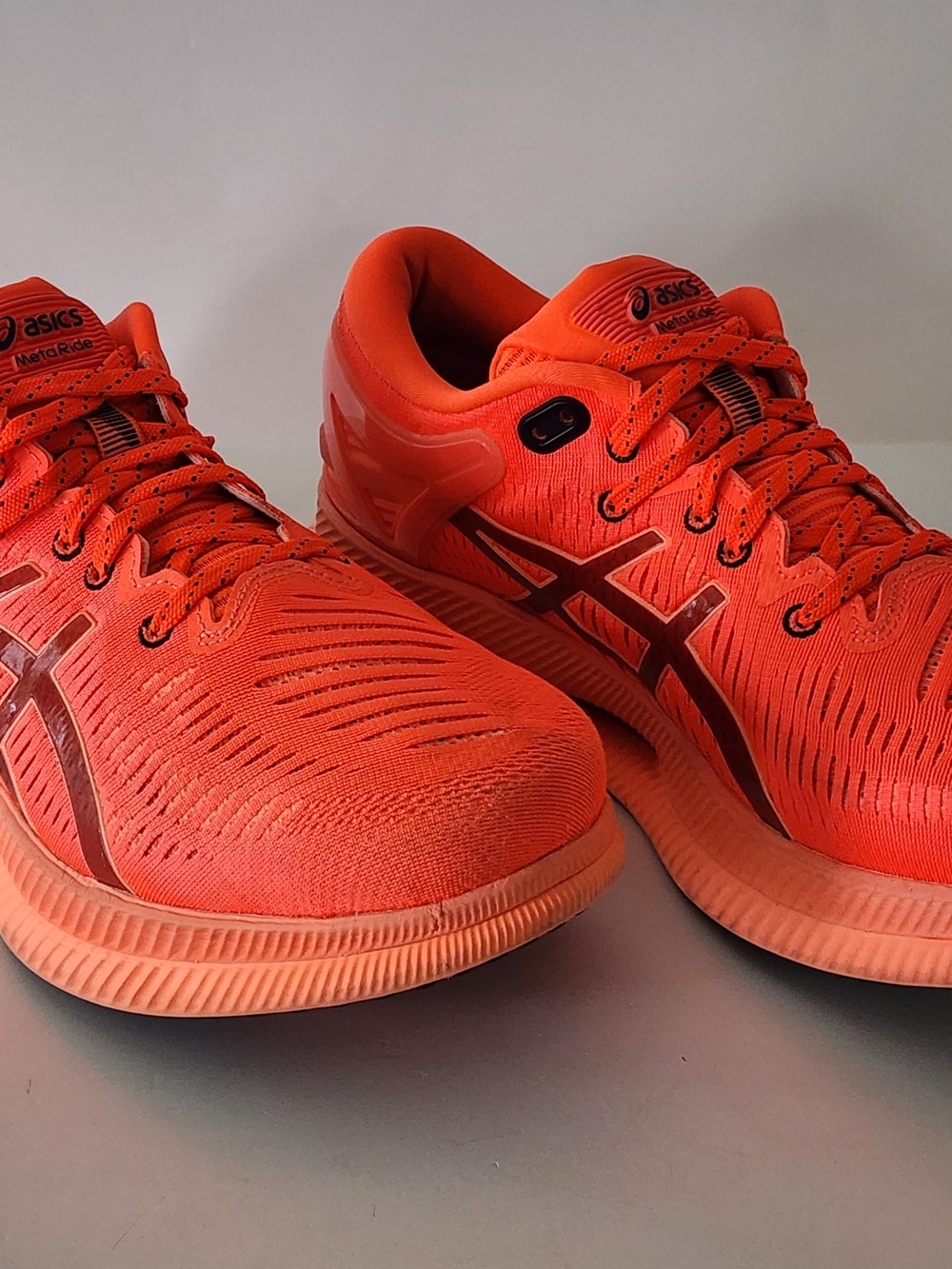 ASICS Neon Orange Running Shoes Mens Size 11